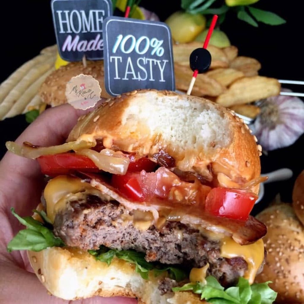 BURGER BACON OEUF 2