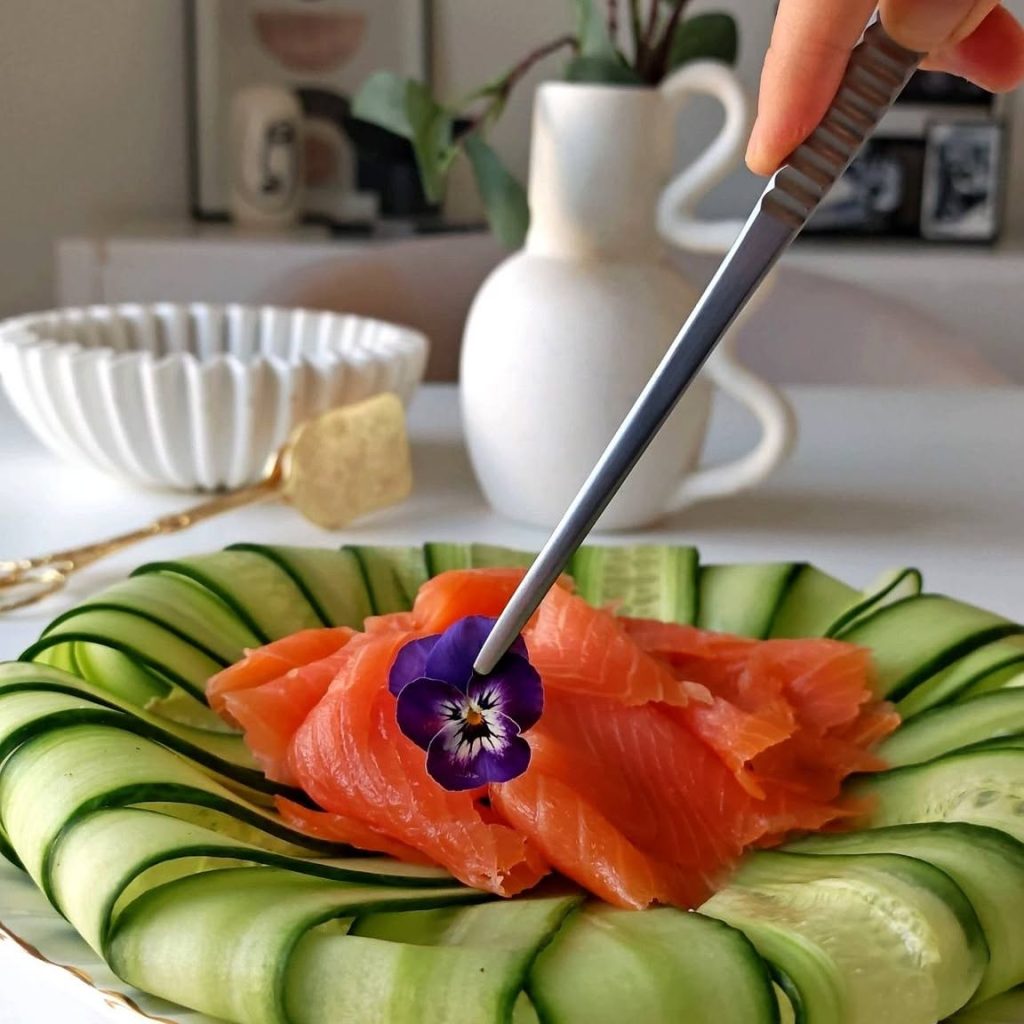 COURONNE CONCOMBRE STRACIATELLA SAUMON FUME 3